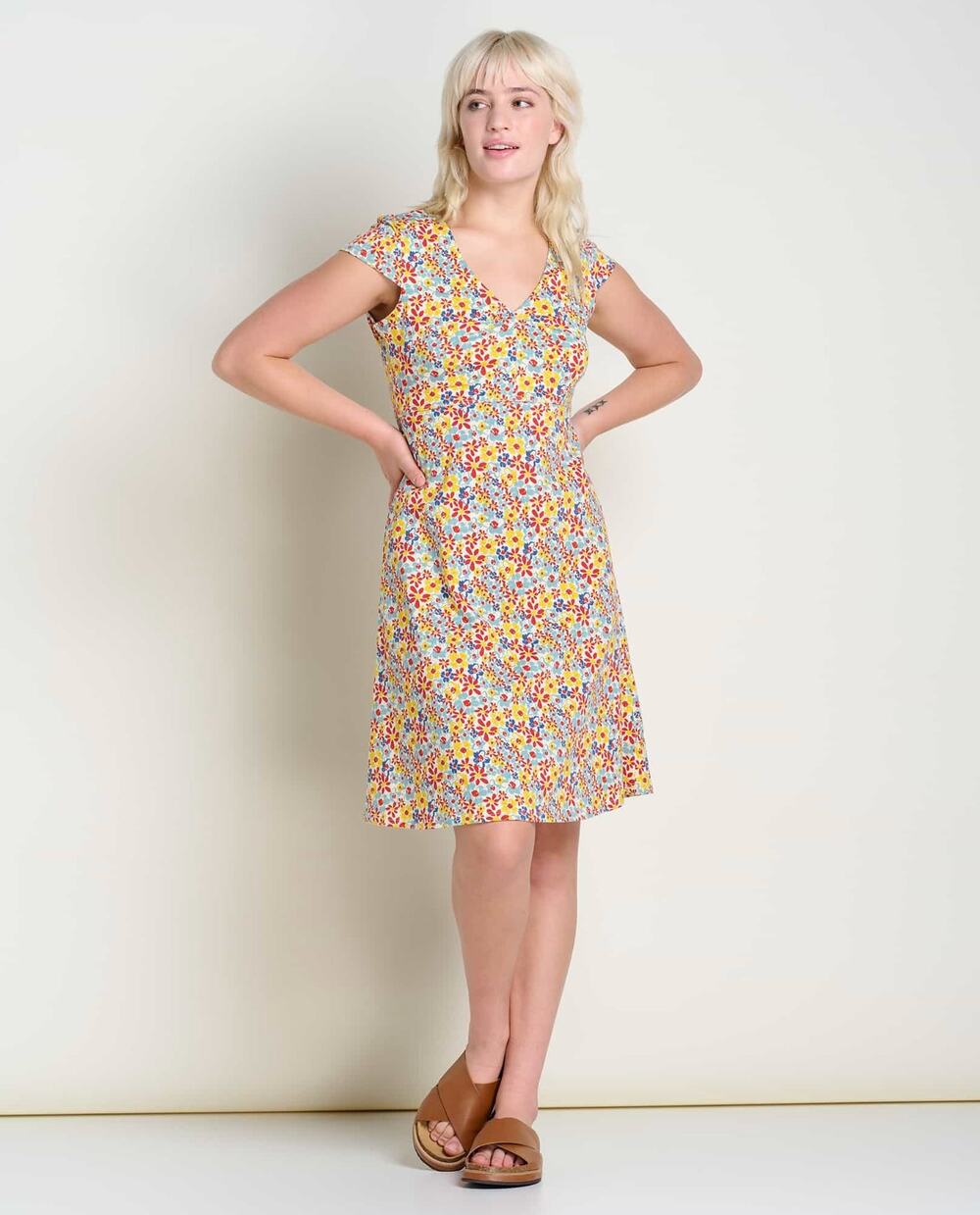 TOAD & CO Womens Rosemarie Dress XS Yellow Red Barley Floral Short Sleeve NWT